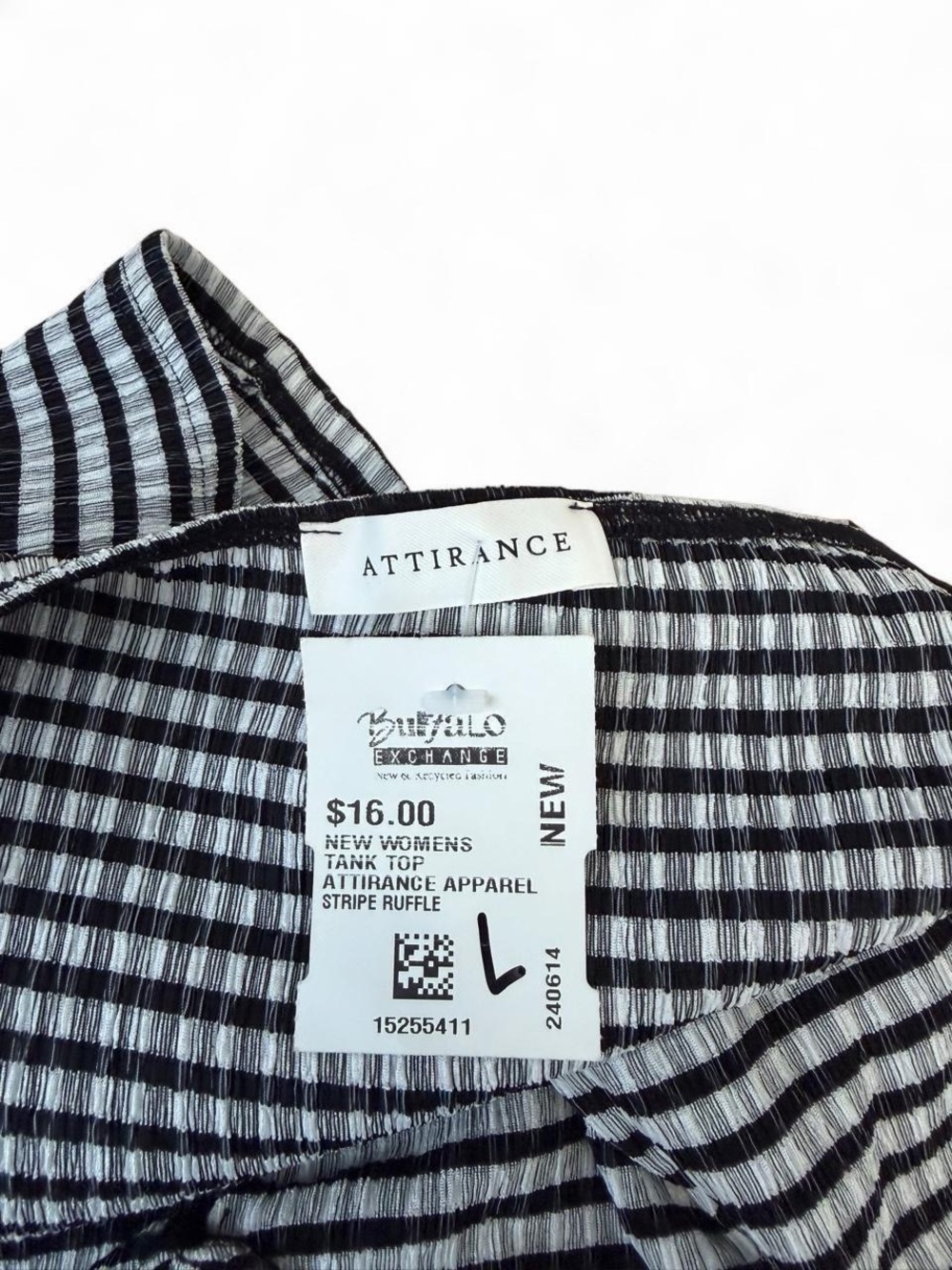 Women’s Black & White Gingham Crop Top with Ruffle Trim - Picture 5 of 6